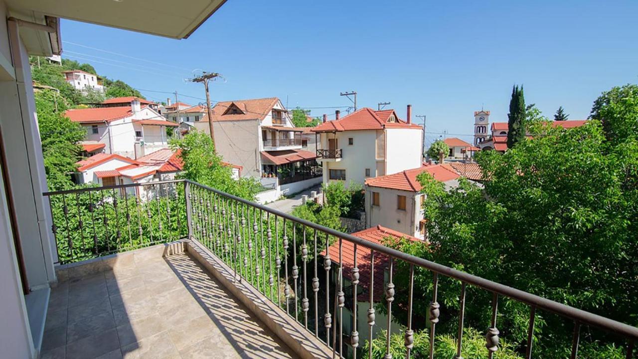 Ξενώνας Μενελαΐς - Menelais Apartments Thrapsímion エクステリア 写真